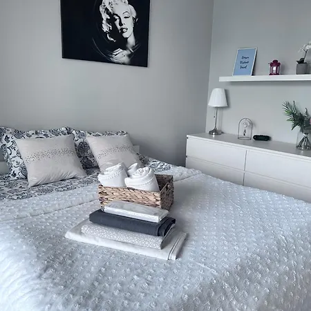 Appartement Centrum Cityapart Platinumtowers Parking Free