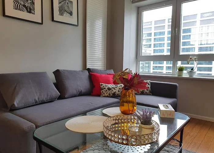 Centrum Cityapart Platinumtowers Parking Free Apartment