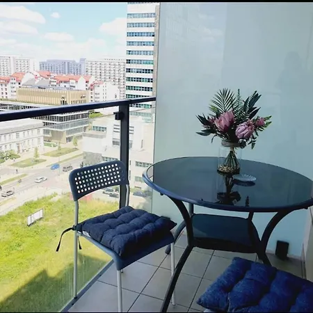 Apartamento Centrum Cityapart Platinumtowers Parking Free